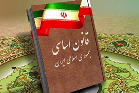 در سنگاپور رئیس جمهور یک خانم محجبه است ولی طالبان نمی پذیرد/تحقق برابری در قانون اساسی امکان پذیر است؟