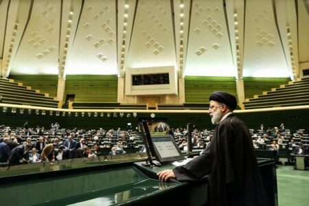 سیاهکلی: به نماینده لابی‌گر دولت گفتم به کاه دان زدید/ رئیس جمهور قرار نبود به مجلس بیاید