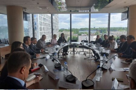 بررسی موانع واگذاری اتکائی بین شرکت‌های بیمه ایرانی و روسی