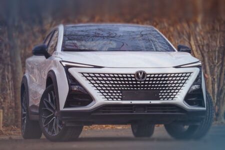 همکاری مؤسسه اعتباری ملل با طرح فروش خودروهای وارداتی