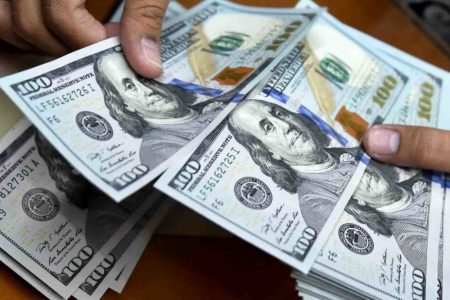 شیوه محاسبه نرخ ارز مسافرتی تغییر کرد/ نرخ فعلی حدود ۱۰۰ هزار تومان