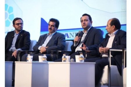 انحراف نقدینگی از بخش واقعی اقتصاد، چالش اصلی تولید و معیشت مردم است