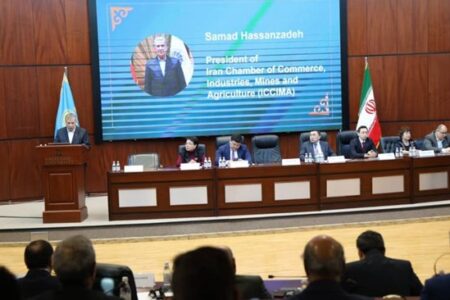 ۶ پیشنهاد مهم و اجرایی رئیس اتاق ایران برای توسعه روابط تجاری با قزاقستان | راه‌اندازی کریدور سبز ترانزیتی قزاقستان-ایران با تخفیف‌های گمرکی