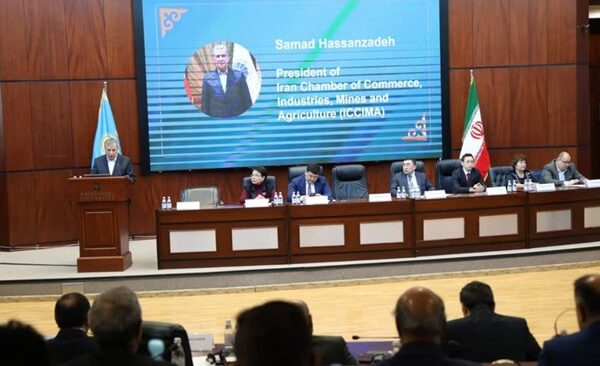 ۶ پیشنهاد مهم و اجرایی رئیس اتاق ایران برای توسعه روابط تجاری با قزاقستان | راه‌اندازی کریدور سبز ترانزیتی قزاقستان-ایران با تخفیف‌های گمرکی